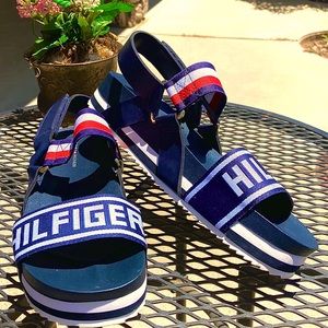 Tommy hilfigure platform sandals